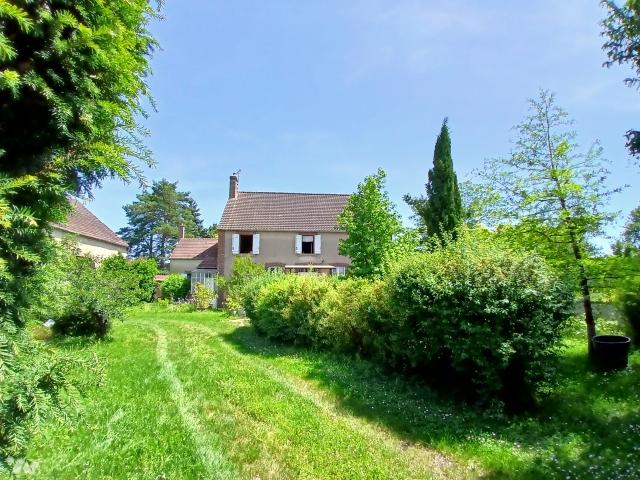 Maison vente à Auxerre, Chéu