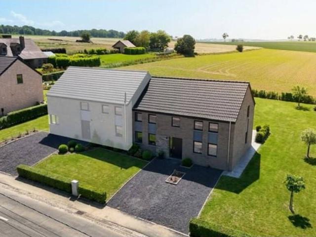 Maison vente à Ciney, Wallonie