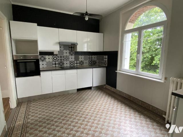 Maison vente à Péronne, Combles