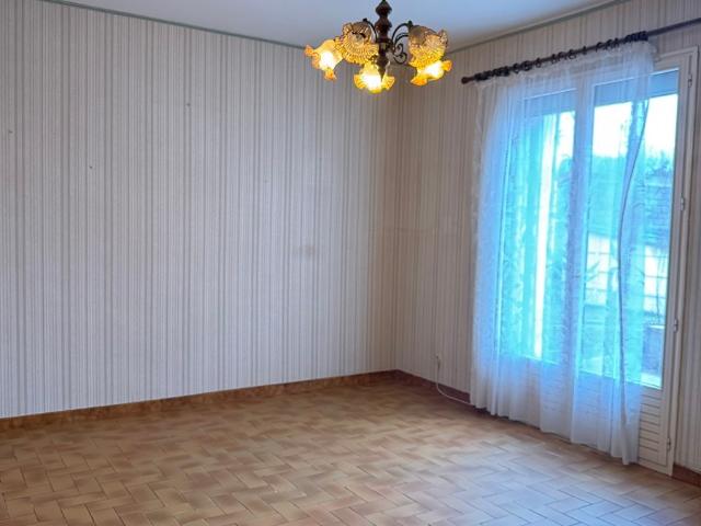 Maison vente à Montluçon, Commentry