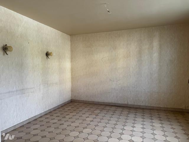 Maison vente à Montluçon, Commentry