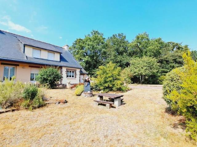 Maison vente à Pontivy, Bretagne