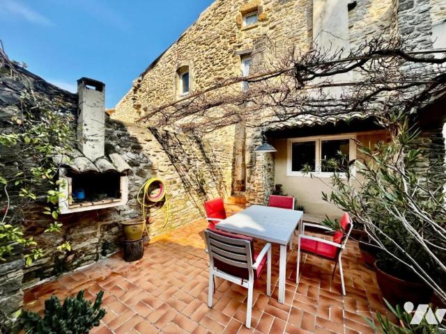 Maison vente à Nîmes, Connaux