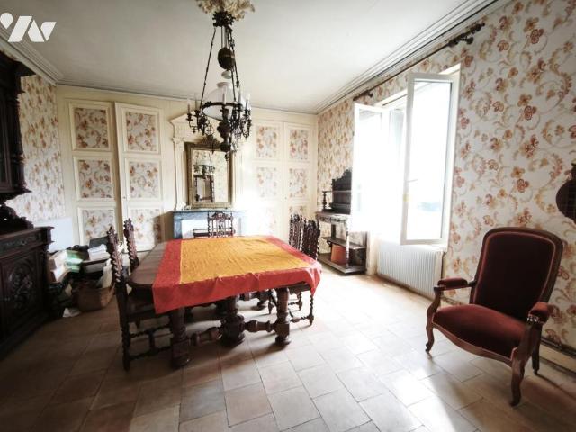 Maison vente à Chinon, Centre-Val de Loire