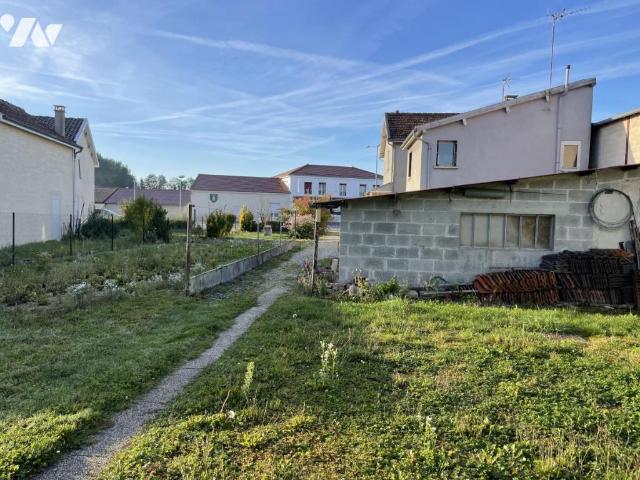 Maison vente à Châlons-en-Champagne, Courtisols