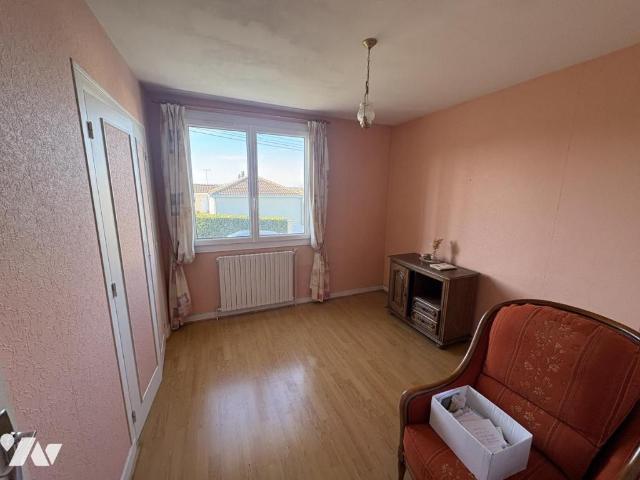 Maison vente à Niort, La Crèche