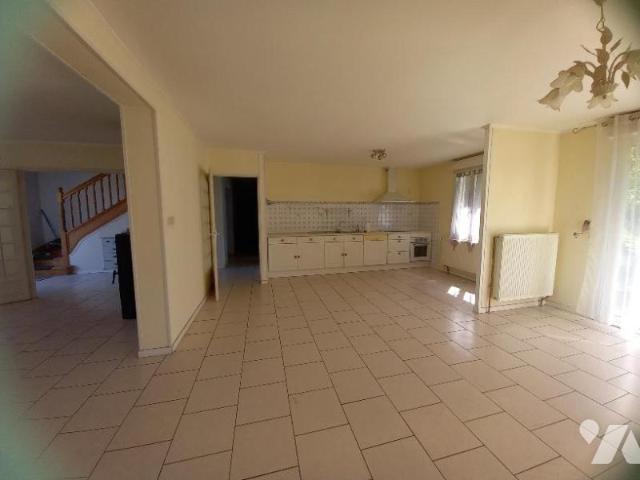 Maison vente à Château-Thierry, Crézancy