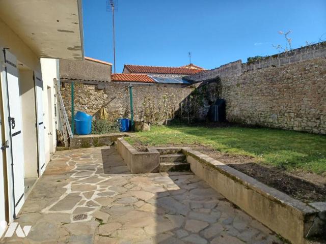 Maison vente à La Roche-sur-Yon, Cugand