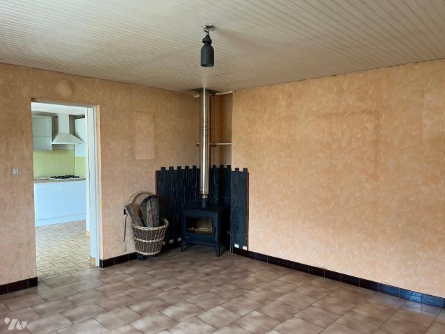 Maison vente à Vervins, Esquéhéries