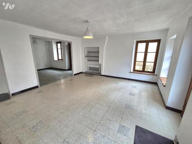 Maison vente à Troyes, Essoyes