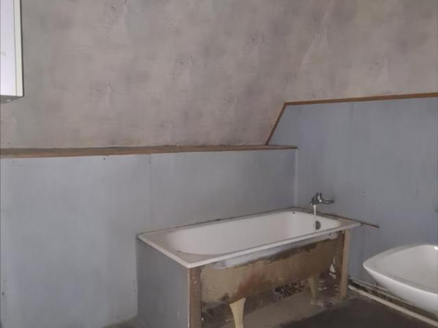 Maison vente à Saint-Quentin, Étreillers