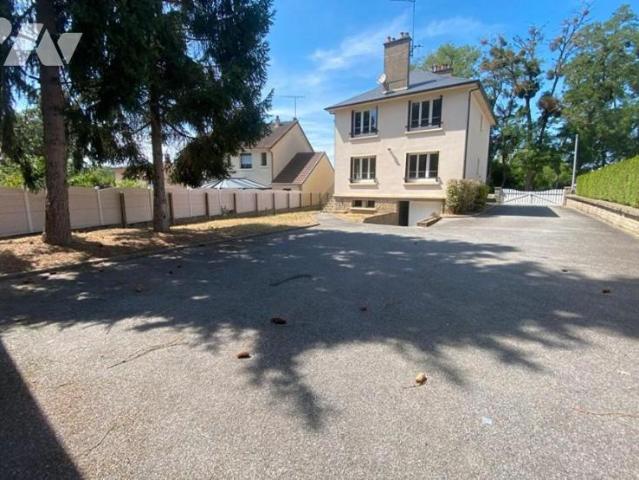 Maison vente à La Ferté-Bernard, Sarthe