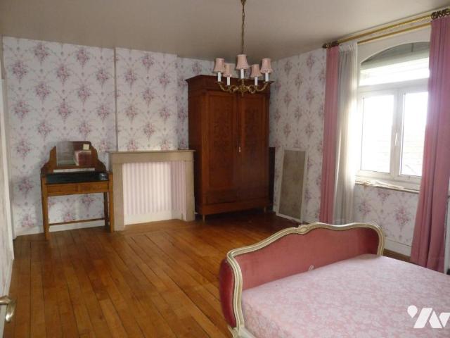 Maison vente à Péronne, Fins