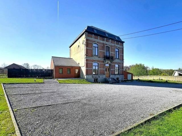 Maison vente à Florennes, Wallonie