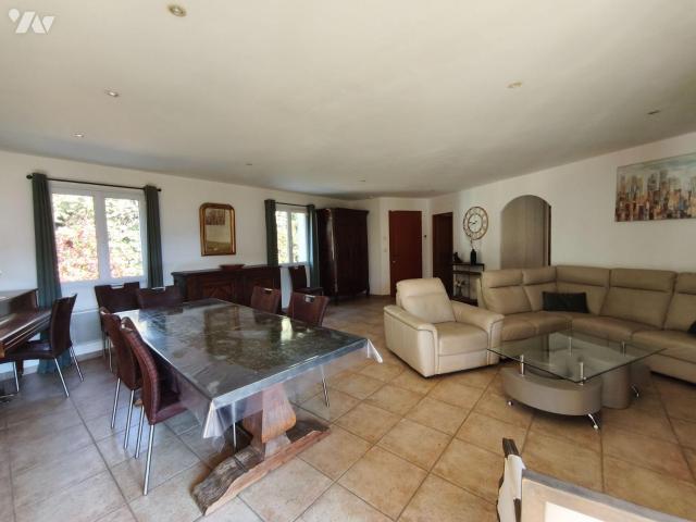 Maison vente à Arles, Fontvieille