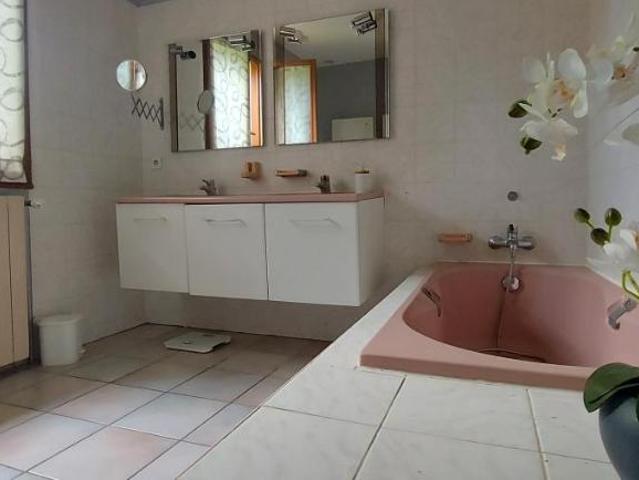 Maison vente à Besançon, Franois