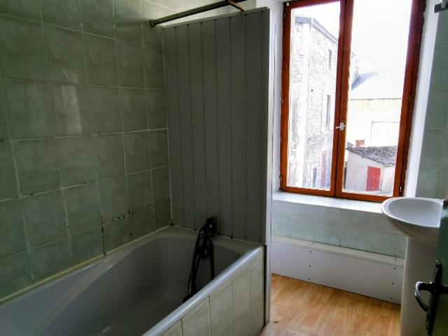 Maison vente à Charleville-Mézières, Fromelennes