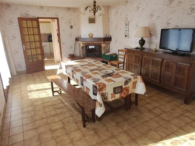 Maison vente à Avranches, Genêts
