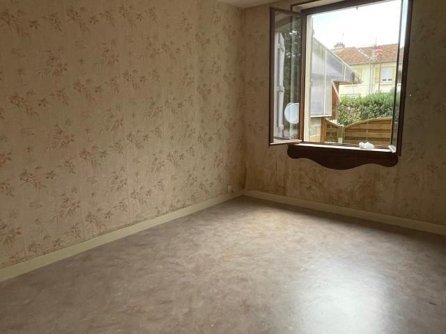 Maison vente à Charleville-Mézières, Givet