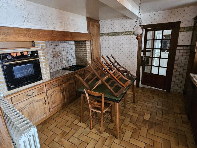 Maison vente à Amiens, Hornoy-le-bourg