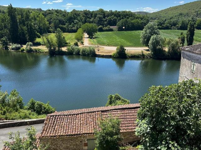 Maison vente à Cahors, Lamagdelaine