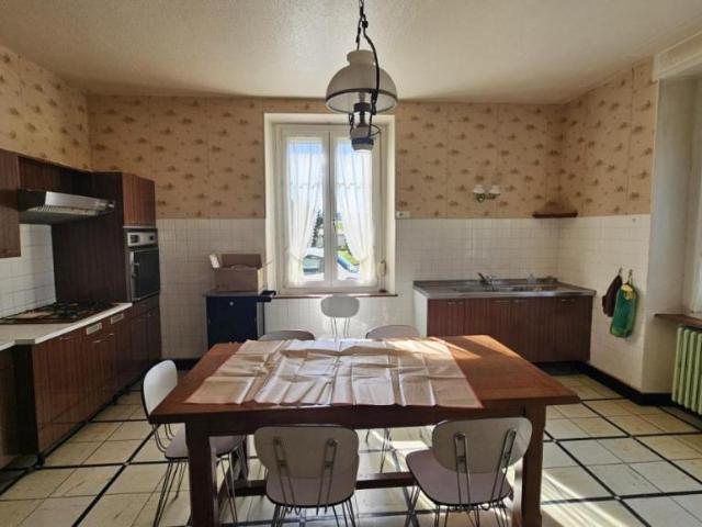 Maison vente à Besançon, Lanans