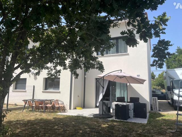 Maison vente à La Lande-de-Fronsac, Gironde