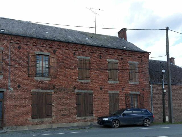 Maison vente à Avesnes-sur-Helpe, Larouillies
