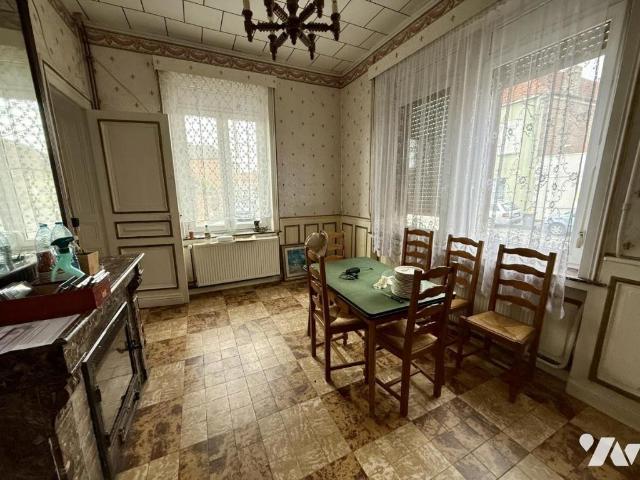 Maison vente à Douai, Lécluse