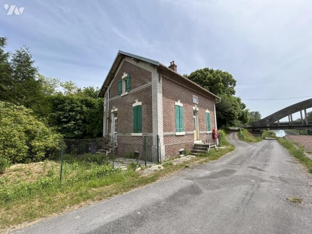 Maison vente à Saint-Quentin, Lesdins