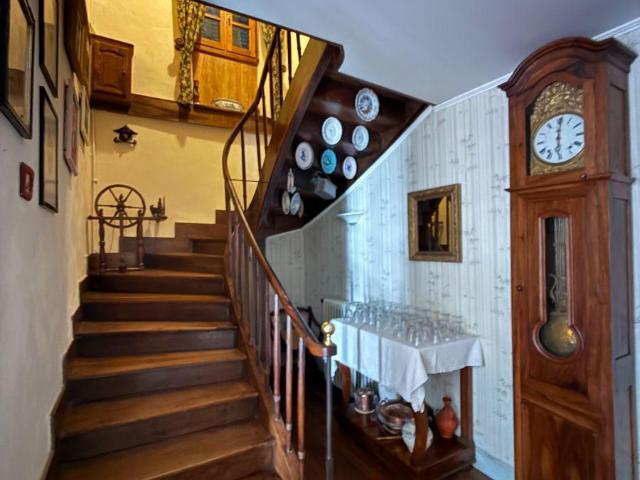 Maison vente à Cahors, Cénevières