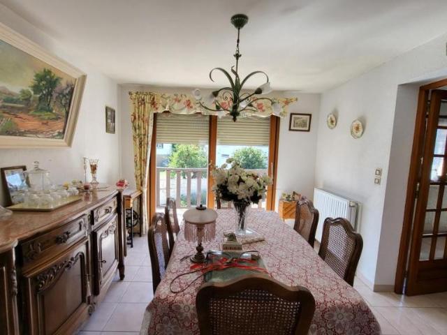 Maison vente à Lisieux, Normandie