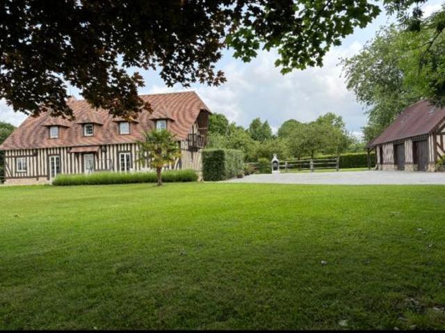 Maison vente à Lisieux, Normandie