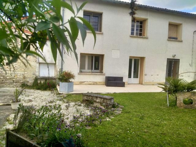 Maison vente à Niort, Loubillé
