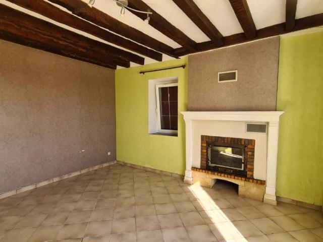 Maison vente à La Flèche, Crannes-en-champagne