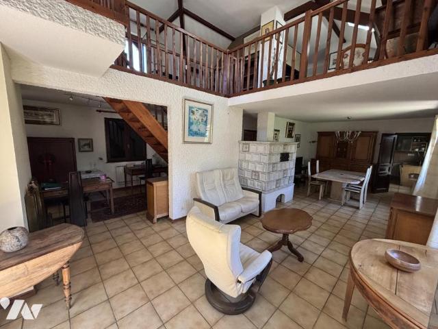 Maison vente à Montbéliard, Lougres