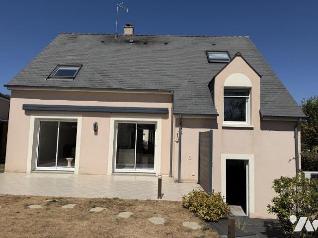 Maison vente à Laval, Louverné