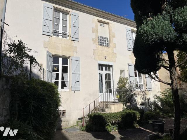 Maison vente à Fontenay-le-Comte, Luçon