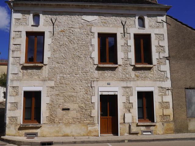 Maison vente à Beaune, Maligny