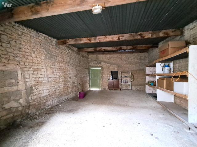 Maison vente à Saint-Jean-d'Angély, Matha