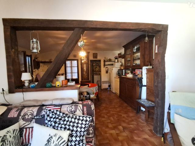 Maison vente à Saint-Jean-d'Angély, Matha