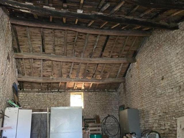 Maison vente à Niort, Mellé