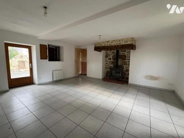 Maison vente à Mayenne, Mézangers
