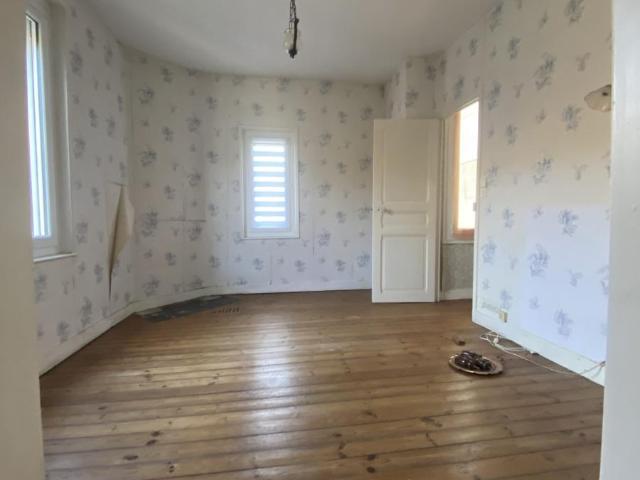 Maison vente à Lisieux, Crèvecoeur-en-auge