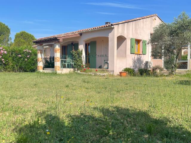 Maison vente à Arles, Mollégès