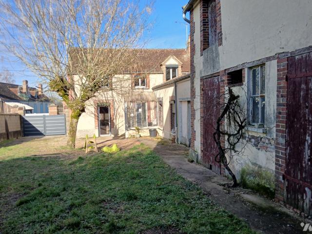 Maison vente à Auxerre, Mont-saint-sulpice