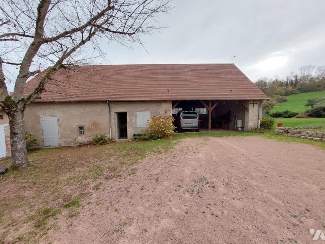 Maison vente à Montaigu-le-Blin, Allier