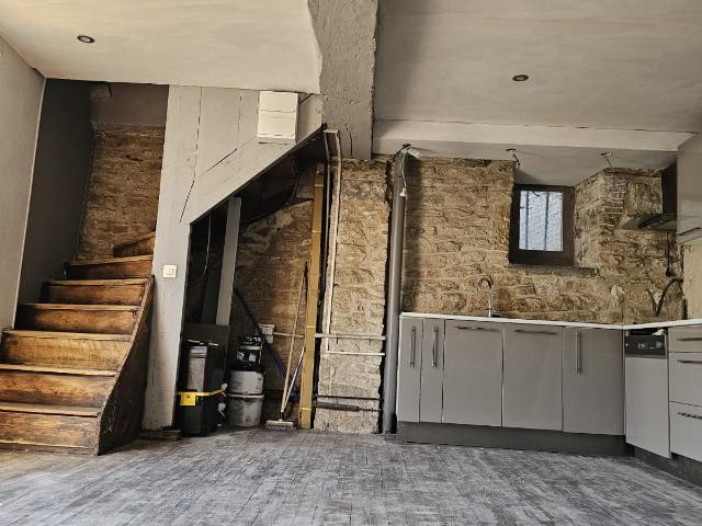 Maison vente à Montbard