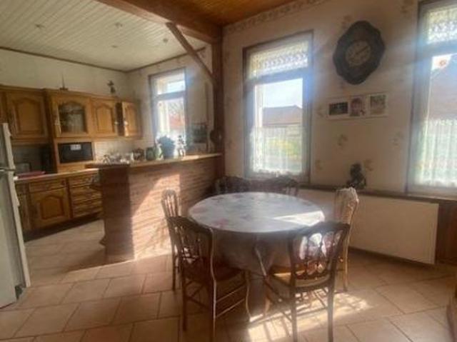 Maison vente à Saint-Quentin, Montbrehain