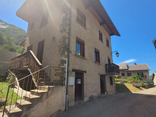 Maison vente à Saint-Jean-de-Maurienne, Montricher-albanne